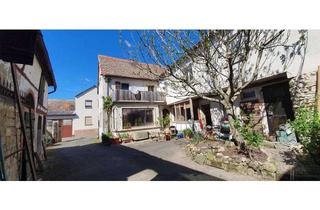Bauernhaus kaufen in 55278 Köngernheim, HEMING-IMMOBILIEN - 7 ZKB - charmante Hofreite mit großer Scheune/Halle