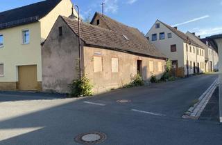 Haus kaufen in Hinter Der Kirche, 95448 Hammerstatt/St. Georgen/Burg, Denkmalgeschütztes, ehemaliges Wohnstallhaus zum Sanieren