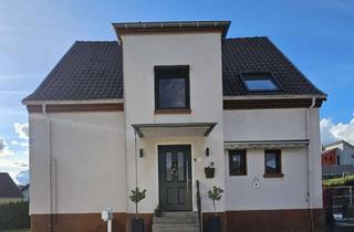Einfamilienhaus kaufen in Breitfurter Straße 100, 66440 Blieskastel, Preiswertes 5-Raum-Einfamilienhaus mit gehobener Innenausstattung in Blieskastel