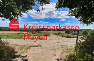 Grundstück zu kaufen in 56727 Mayen, Kleines Wohngebiet in herrlicher Wohnlage und toller Aussicht.