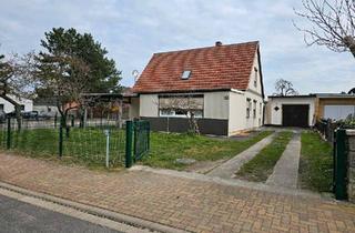 Einfamilienhaus kaufen in 14728 Rhinow, Rhinow - Haus in Rhinow mit Garten & Garagen