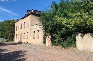 Haus kaufen in 06366 Köthen, Köthen (Anhalt) - Großzügiges Mischgebiet- Grundstück (ca. 5.600 m²) mit Potenzial