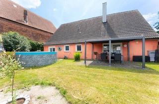 Einfamilienhaus kaufen in 90619 Trautskirchen, Trautskirchen - Familienhaus mit Terrasse, Garten und großzügigem Grundstück in Trautskirchen
