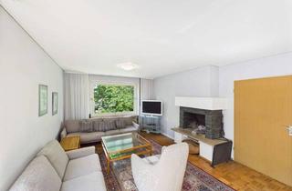 Einfamilienhaus kaufen in 97084 Würzburg, Würzburg - RESERVIERT - Seltene Gelegenheit am Katzenberg - Freistehendes Haus zur Sanierung mit riesigem Traumgarten