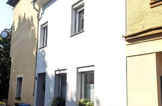 Reihenhaus kaufen in Rotbachstraße 2, 54295 Trier, Trier - ***EFH Heiligkreuz *** kompakt *** perfekt geräumig *** schick *** ruhige Lage*** *** Einfamilienhaus *** Wochenendehaus *** Nahe Luxemburg*** Pendle