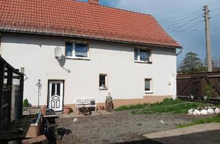 Haus kaufen in 07980 Berga, Berga/Elster - Vierseitenhof zuverkaufen Sanierung bedürftig und Renovierung