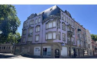 Wohnung kaufen in Lotzbeckstr. 11, 77933 Lahr, Dachgeschosswohnung mit City-Lage & Charme – 4-Zimmer-Refugium mit Kamin in Lahr