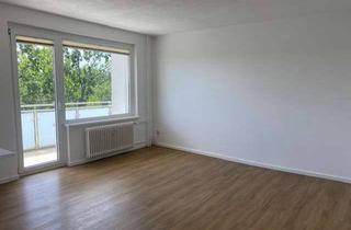 Wohnung kaufen in 14532 Kleinmachnow, Sonnige Wohnung mit Südbalkon zwischen Kleinmachnow & Zehlendorf unweit des Behring-Krankenhaus