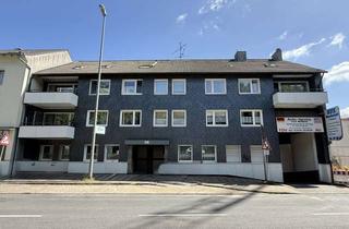 Wohnung kaufen in Elberfelder Str. 58, 42853 Innenstadt, "Über den Dächern von Remscheid" Dachgeschoss Eigentumswohnung mit Balkon und herrlichem Fernblick