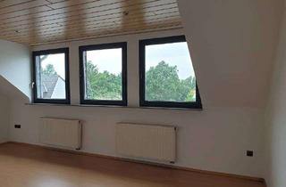 Wohnung mieten in 46049 Alstaden-West, Attraktive Dachgeschosswohnung im beliebten Stadtteil Alstaden-West