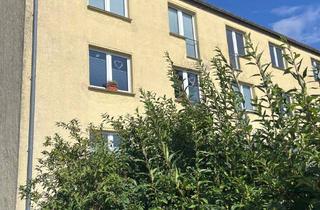 Wohnung mieten in Straße Der Einheit 77, 17139 Gielow, + + + helle Dreizimmerwohnung mit Einbauküche und Weitblick + + +