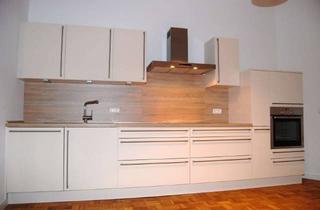 Wohnung mieten in 97688 Bad Kissingen, 2,5 - Zimmer - Altbauwohnung mit moderner Einbauküche und Terrasse