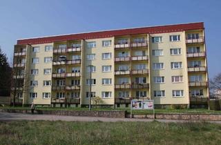 Wohnung mieten in Ewald-Gnau-Str. 11, 06526 Sangerhausen, Schöne 3-Raumwohnung mit Altstadtblick!