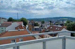 Immobilie mieten in Bahnhofstraße 30, 08523 Plauen, 1 Raum Wohnung für Senioren mit tollem Blick über Plauen