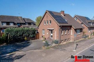 Einfamilienhaus kaufen in 46446 Emmerich, Emmerich-Hüthum: Freistehendes Einfamilienhaus mit Garten und Möglichkeit zum ebenerdigen Wohnen
