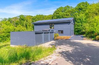 Einfamilienhaus kaufen in 45529 Hattingen, Modernes Wohnen in naturnaher Bestlage – kernsaniertes Einfamilienhaus in Hattingen-Niederbonsfeld