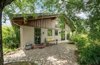 Haus kaufen in 15377 Oberbarnim, Provisionsfrei – Architektenhaus auf idyllischem Grundstück mit Schwimmteich & Sauna