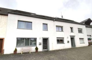Haus kaufen in 54518 Niersbach, Für kreative Köpfe: Zweifamilienhaus mit traditioneller Töpferwerkstatt!