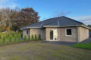 Haus kaufen in 24819 Nienborstel, Neubau, wunderschöne ebenerdige DHH als Bungalow