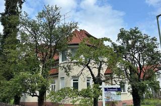 Einfamilienhaus kaufen in Pelargonienweg 2c, 81377 Hadern, Einfamilienhaus auf großem Grundstück in traumhafter Bestlage in Großhadern