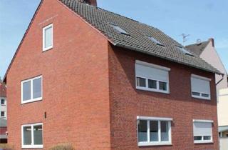 Mehrfamilienhaus kaufen in 27570 Geestemünde, Renditeobjekt - Mehrfamilienhaus mit 3 Wohnungen und 6 Garagen - 405 m² - VB im Alleinauftrag