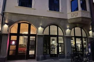 Wohnung kaufen in Brüsseler Straße 25, 50674 Altstadt-Süd, Baudenkmal im Belgischen Viertel