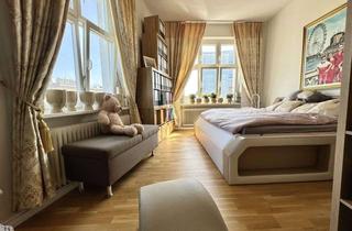 Wohnung kaufen in Landhausstraße 21, 10717 Wilmersdorf, Last Chance: 5-Zi.-Altbau mit Balkon & Charme – Licht & Stil in Toplage Charlottenburg mit Lift