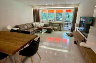Wohnung kaufen in 76532 Oos, Exklusive, vollständig renovierte 3-Zimmer-Wohnung mit Balkon, Einbauküche und Garage in Baden-Baden