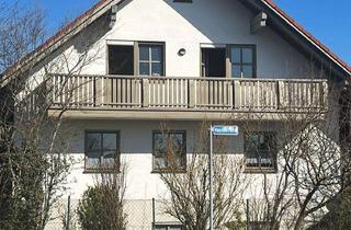 Wohnung mieten in Haydnstraße, 84144 Geisenhausen, Attraktive 3-Zimmer-DG-Wohnung mit Balkon und EBK in Geisenhausen