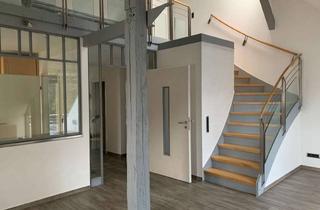 Wohnung mieten in 24576 Bad Bramstedt, Charmante DG-Wohnung mit Empore im historischen Gebäude