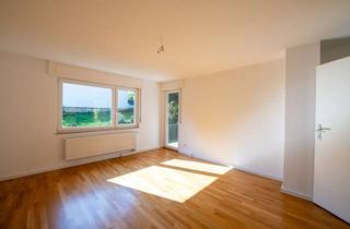 Wohnung mieten in Jahnstr. 60, 71032 Böblingen, Schöne drei Zimmer Wohnung in Böblingen mit großem Gemeinschaftsgarten