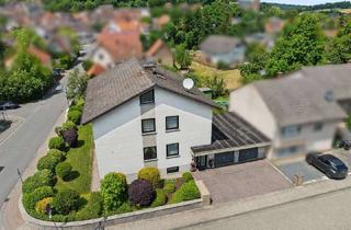 Haus kaufen in 64405 Fischbachtal, Schlossblick! Großzügiges Zweifamilienhaus in Fischbachtal