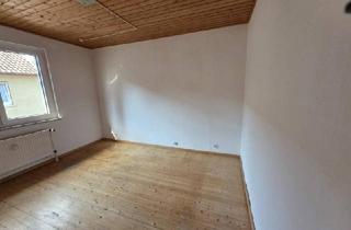 Haus kaufen in 55546 Fürfeld, Fürfeld - ObjNr:19710 - Saniertes Zweifamilienhaus im Herzen von Fürfeld mit Terrasse und Dachterrasse