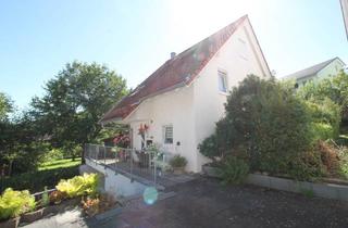 Einfamilienhaus kaufen in 74389 Cleebronn, *** Frei ab Oktober 2025 - Einfamilienhaus mit XXL-Garage und Garten ***