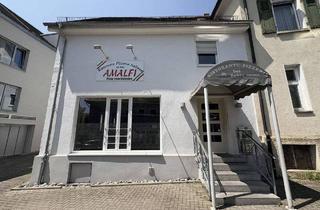 Mehrfamilienhaus kaufen in 88471 Laupheim, Laupheim - Exklusives Objekt mit Wohn- und Gewerbeflächen in Laupheim Bestlage