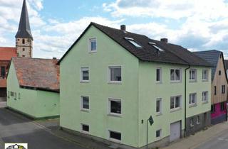 Haus kaufen in 63934 Röllbach, Röllbach - Zweifamilienhaus mit Einliegerwohnung, großer Scheune und 3 Garagen - Viel Platz & Potenzial