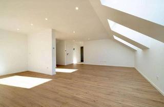 Wohnung kaufen in 86732 Oettingen, Oettingen in Bayern - Kfw 55 - Kernsanierung - moderne 3-Zimmer-Wohnung im 3-Parteien-Haus - provisionsfrei