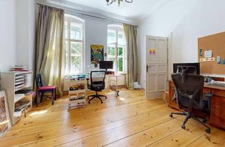 Wohnung kaufen in Savignyplatz, 10623 Berlin, Berlin - Altbauflair nahe Savignyplatz: 1,5-Zimmer-Wohnung mit Potenzial zur 2-Zimmer-Variante