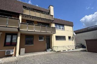 Wohnung kaufen in 74889 Sinsheim, Sinsheim - Toll geschnittene Dachgeschosswohnung in guter Lage.