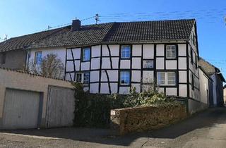 Haus kaufen in 53505 Altenahr, Altenahr - Vierkanthof mit diversen Nebengebäuden im Herzen von Berg