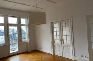 Wohnung kaufen in 60594 Frankfurt, Frankfurt am Main - SEHR SCHÖNE SONNIGE ETW SACHSENHAUSEN-NORD IM ALTBAUSTIL VERY BRIGHT FLAT IN TRADITIONAL STYLE