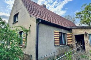 Haus kaufen in 16766 Kremmen, Kremmen - Sanierungsobjekt mit großem Grundstück