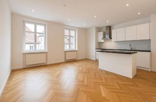 Wohnung kaufen in 35510 Butzbach, Butzbach - Kernsanierte 4.- Zimmer Altbauwohnung am Butzbacher Marktplatz