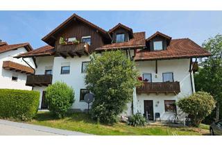 Wohnung kaufen in Unterer Markt, 94116 Hutthurm, Top Lage: 2-Zimmer-Wohnung mit Süd-Terrasse, Gartenanteil und Stellplatz