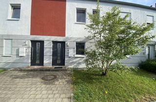 Wohnung kaufen in 86720 Nördlingen, Stilvolle 3-Zimmer-Wohnung mit gehobener Innenausstattung mit Balkon in Nördlingen