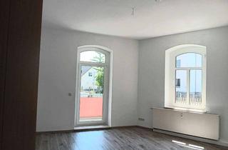 Wohnung mieten in Großsteinberger Straße 19, 04683 Naunhof, Ideal gelegen & gemütlich: Helle 1-Raum Wohnung EG mit Balkon