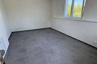 Wohnung mieten in Ernst-Thälmann-Straße 26, 15562 Rüdersdorf, Charmante Remise mit Terrasse, Garten & Tageslichtbad – ca. 25,18 m² Wohnfläche in Rüdersdorf