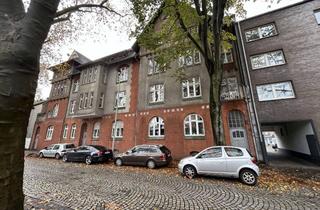 Wohnung mieten in Solinger Straße, 47166 Alt-Hamborn, DG-Wohnung im Altbau – Charme & Ruhe kombiniert