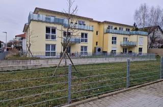 Wohnung mieten in 69198 Schriesheim, Großzügige 3 Zimmer Wohnung mit eigenem Gartenanteil