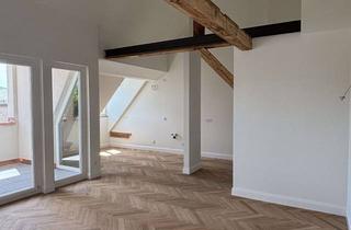 Wohnung mieten in Am Handwerkerhof 22, 85540 Haar, WOHNEN IM PARK: Exklusive 3-Zimmer-Dachgeschosswohnung in kernsaniertem, denkmalgeschütztem Altbau
